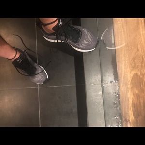 SWEET pair of Vionic kicks, worn easy.